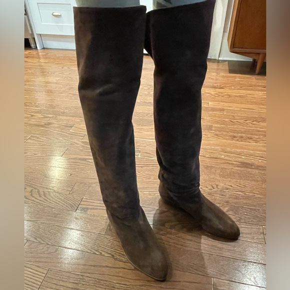 Brown Suede Joan and David Couture Boots - Picture 7 of 13
